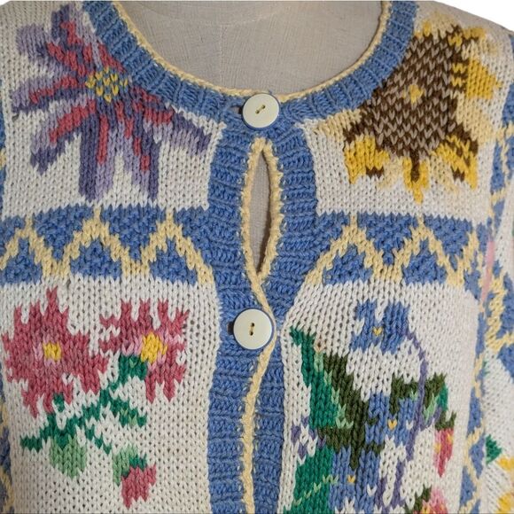 Design Options Vintagrle Patchwork Floral White Grandma Cardigan Sweater - Picture 2 of 6